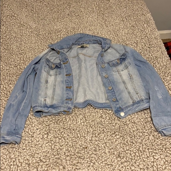 Jean jacket - Picture 1 of 1